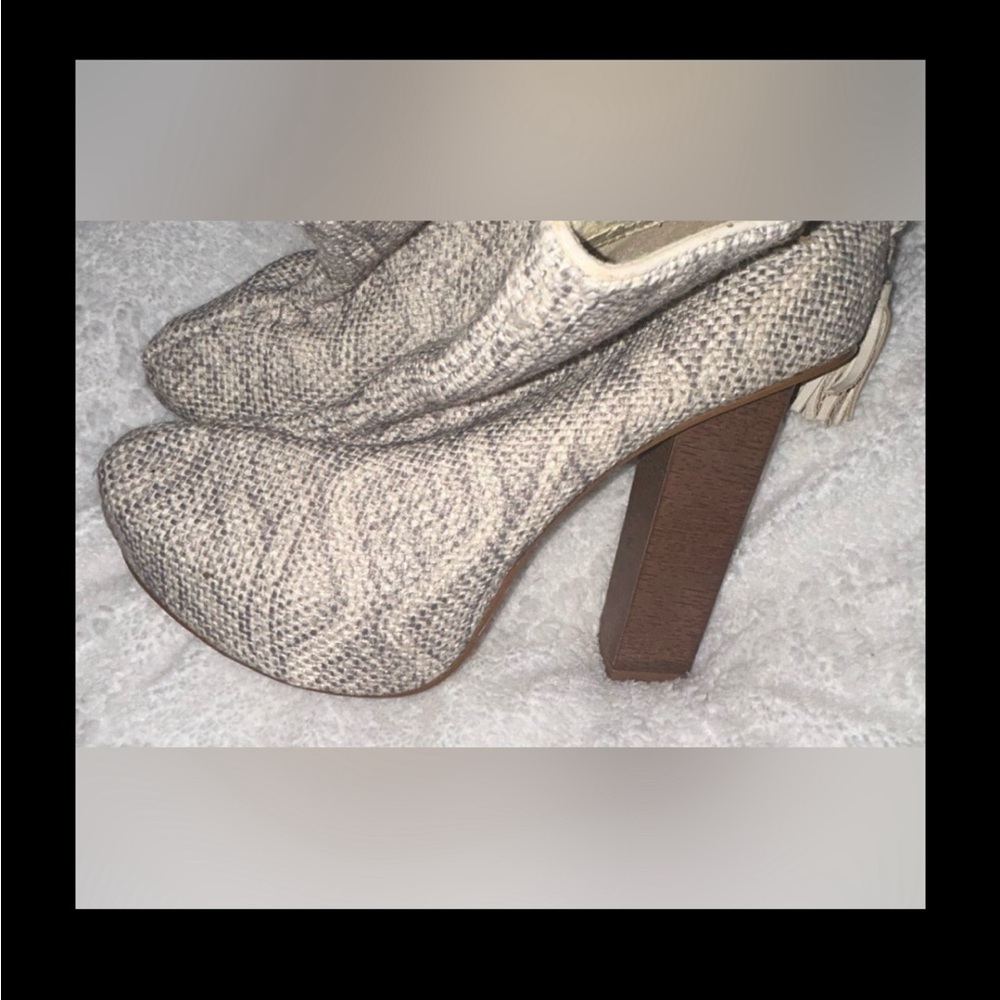 MORENA ROSA ANKLE BOOTS - Picture 3 of 9